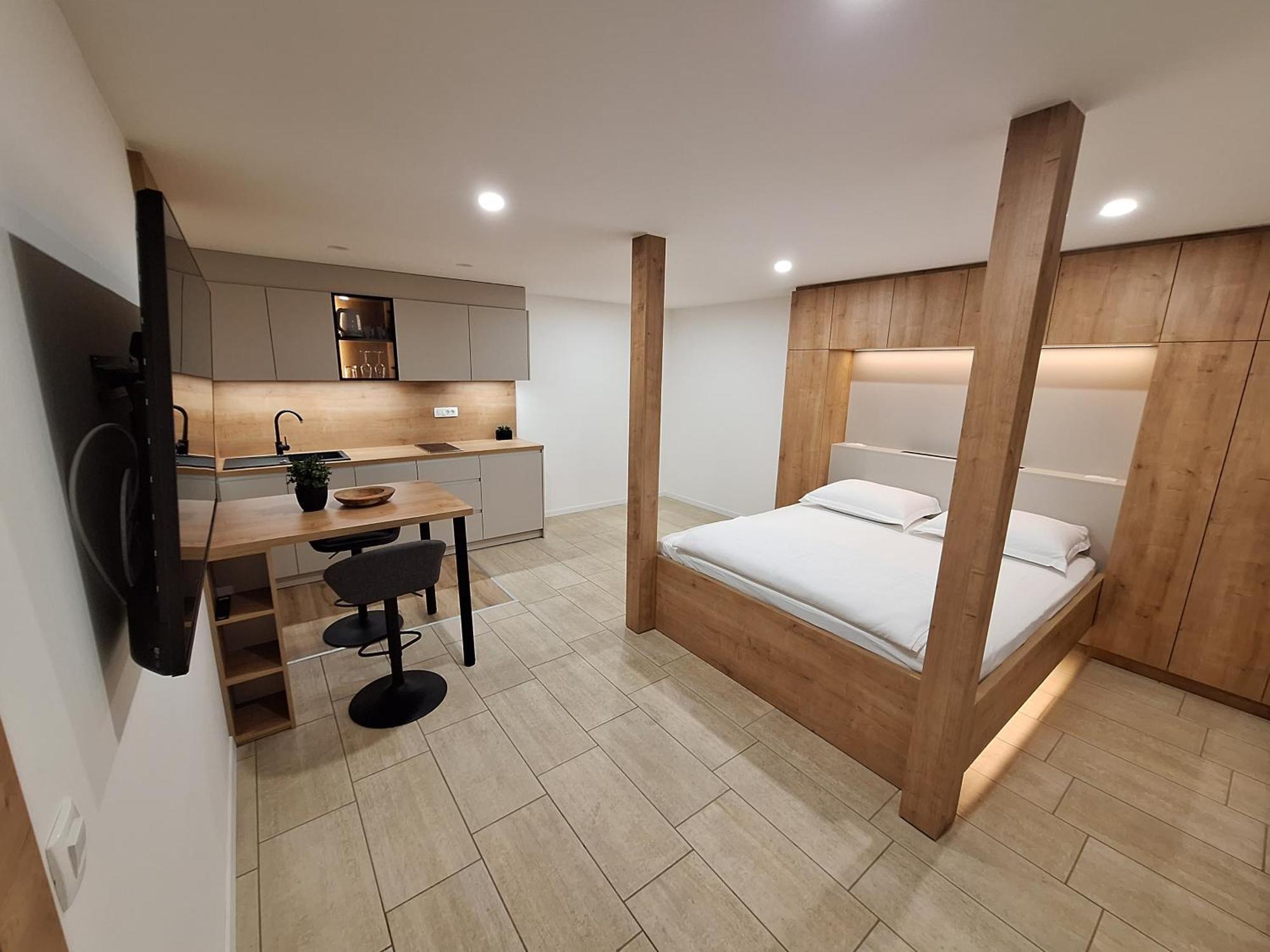 Apartament Prenocisca Kralj Komenda Zewnętrze zdjęcie