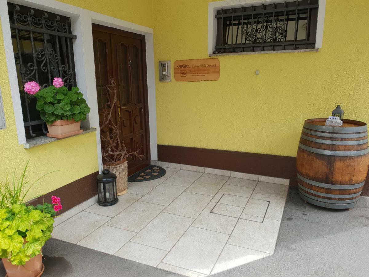 Apartament Prenocisca Kralj Komenda Zewnętrze zdjęcie